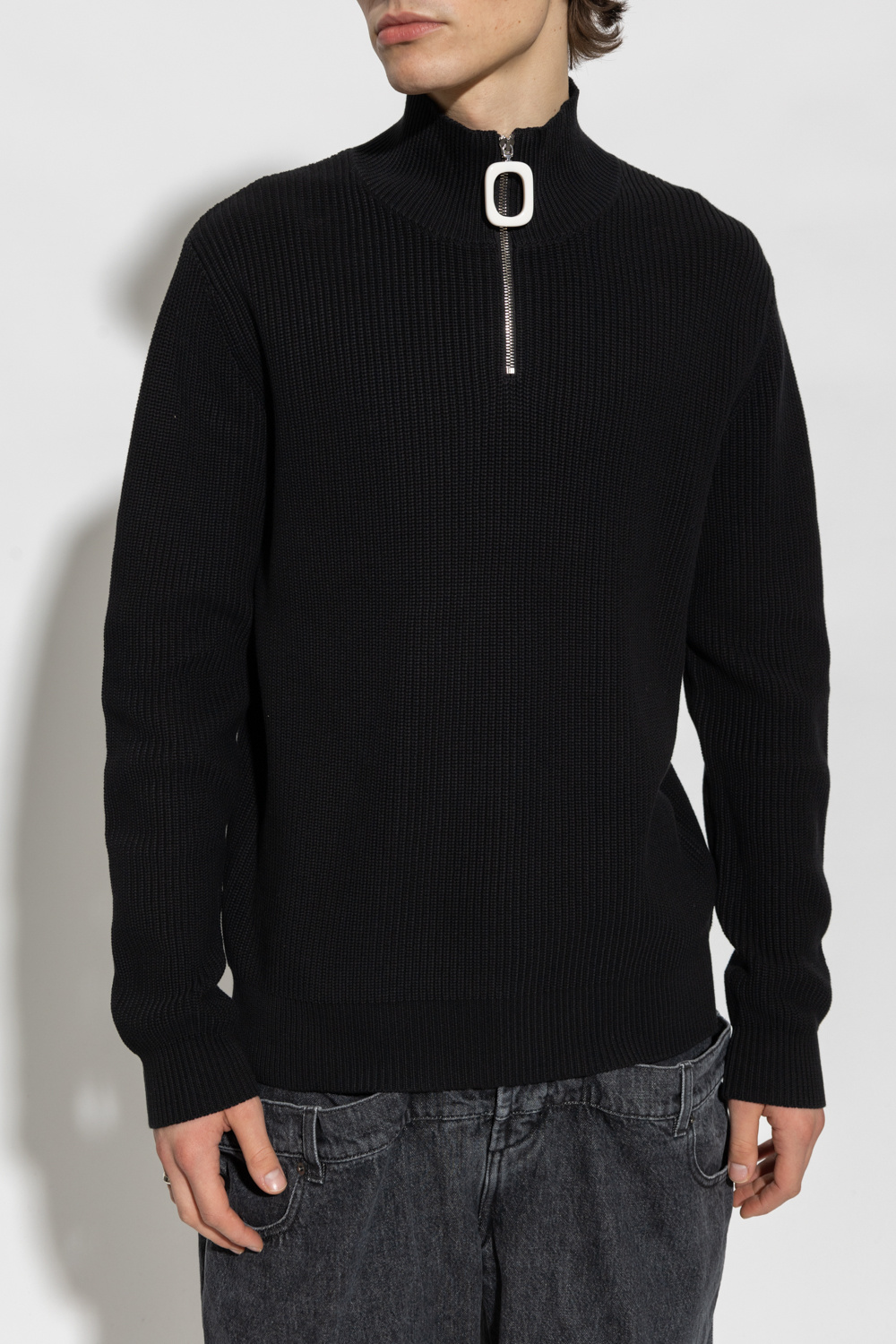 【送料&関税込】J.W. Anderson Black High Neck Sweater With F JW Anderson leather-pocket high-neck Sweater | Black